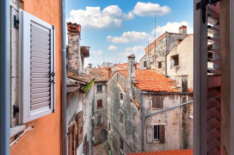 Apartment City Walls In Old Town Of Rovinj Luaran gambar